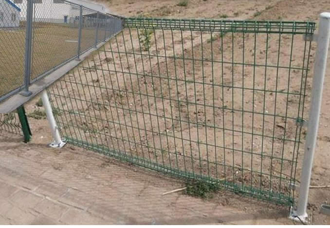 Temporary Chain Link Fence Panel Is Often Used in Prohibited Areas